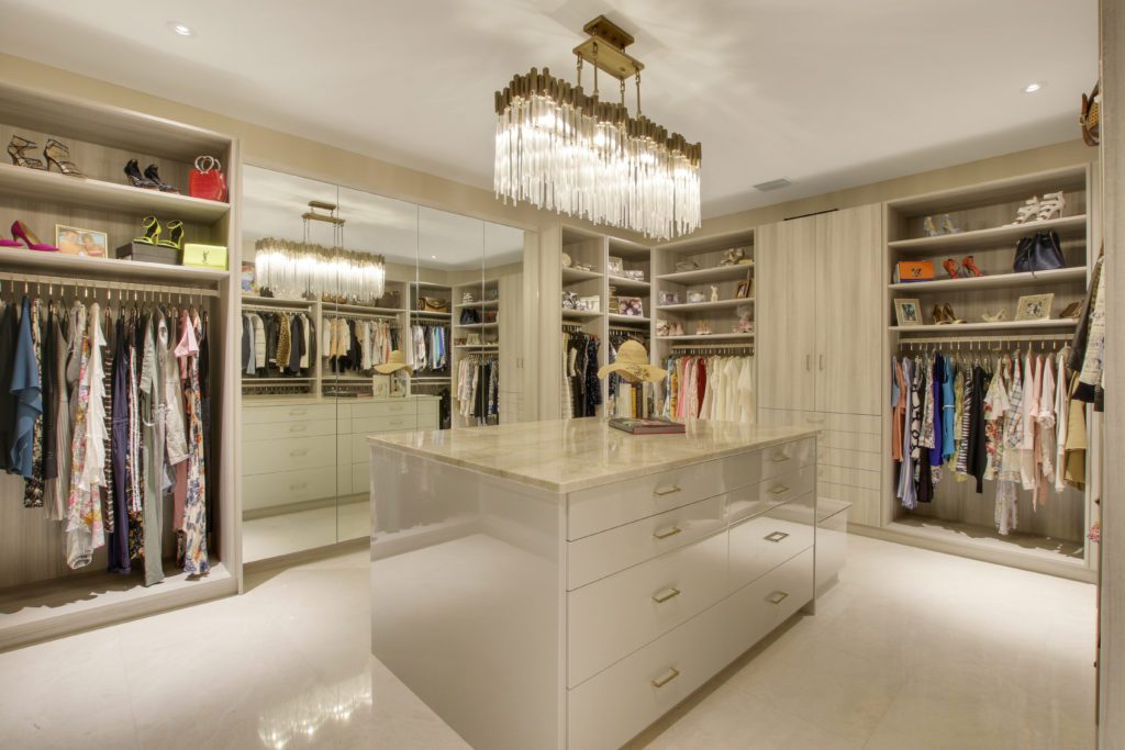 Fort Lauderdale luxury home closet