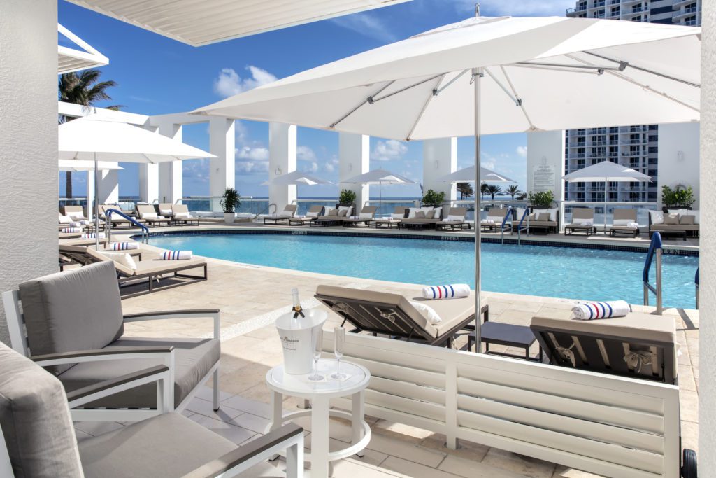 Fort Lauderdale Luxury Condo For Sale with Pool